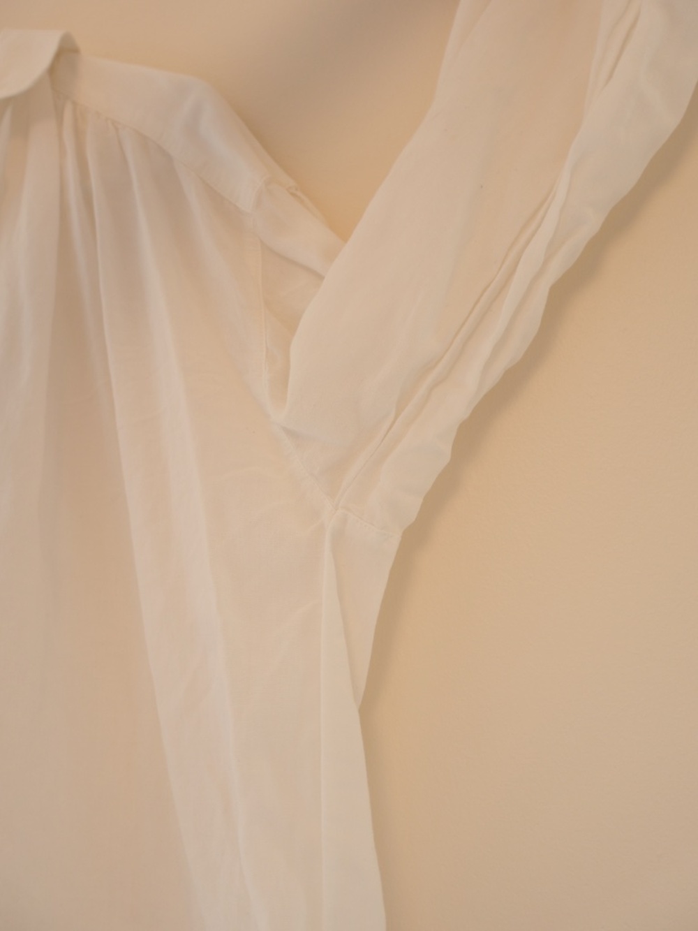 Uniqlo Prairie Peasant Blouse Top White Long Sleeve Button Up Flowy Ren Faire XS - Picture 5 of 7